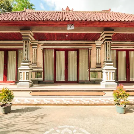 Vaneka Garden House