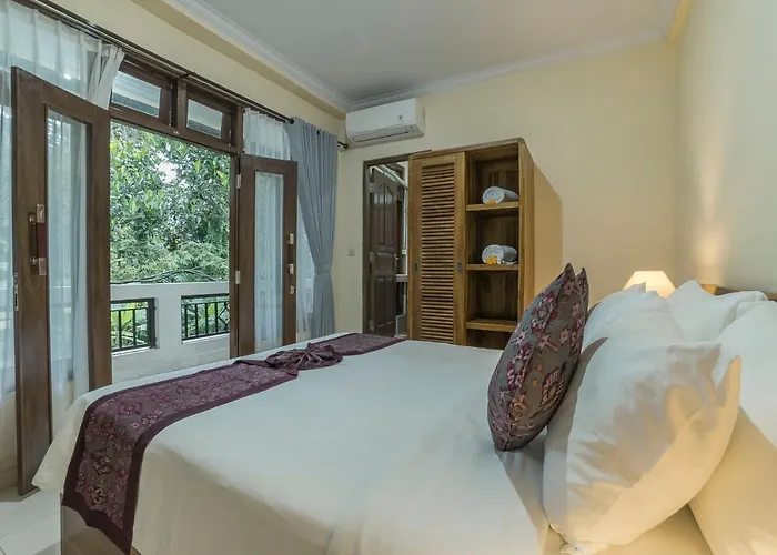 Vaneka Garden House