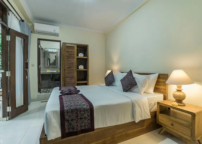 Pensión Vaneka Garden House 3*