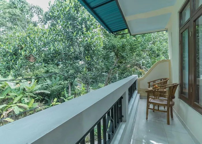 Vaneka Garden House